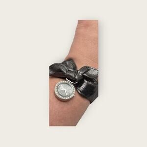 Guess Black Bow Strap Women’s Watch Crystal Bezel Bracelet Timepiece U0060L1